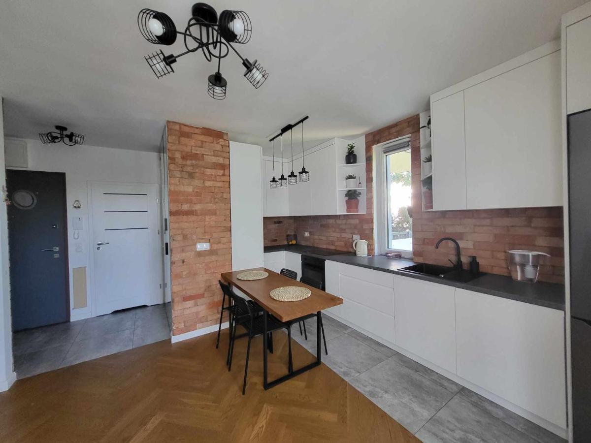 Friendly Apartment Blisko Progresji Варшава Экстерьер фото